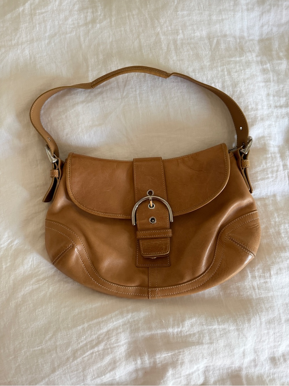 Vintage Coach SoHo Flap Tan Leather Shoulder Bag with Buckle Detail